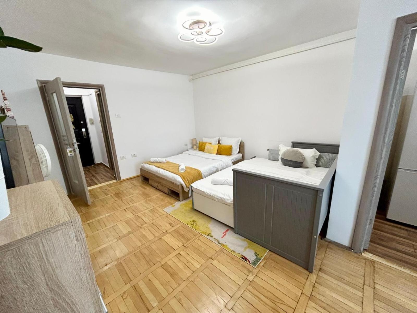 Jad - Family - Apartments & Studios Braşov Eksteriør bilde
